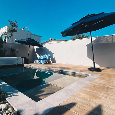 빌라 Avec Piscine A Carnon A 20m De La Ideale Pour 8 A 10 Personnes *