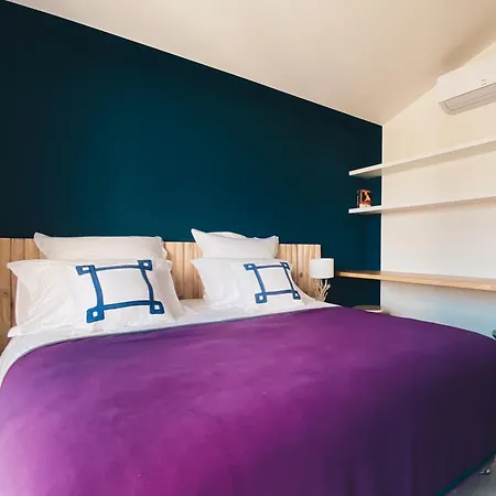 Avec Piscine A Carnon A 20m De La Ideale Pour 8 A 10 Personnes Villa *