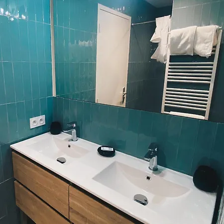 Villa Avec Piscine A Carnon A 20m De La Ideale Pour 8 A 10 Personnes Mauguio