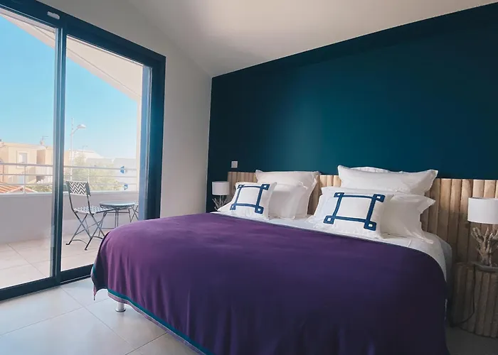 Villa Avec Piscine A Carnon A 20m De La Ideale Pour 8 A 10 Personnes Mauguio
