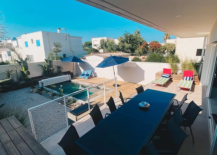 Villa Avec Piscine A Carnon A 20m De La Ideale Pour 8 A 10 Personnes